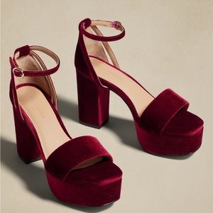 Banana Republic Red Velvet Pumps, Size 7